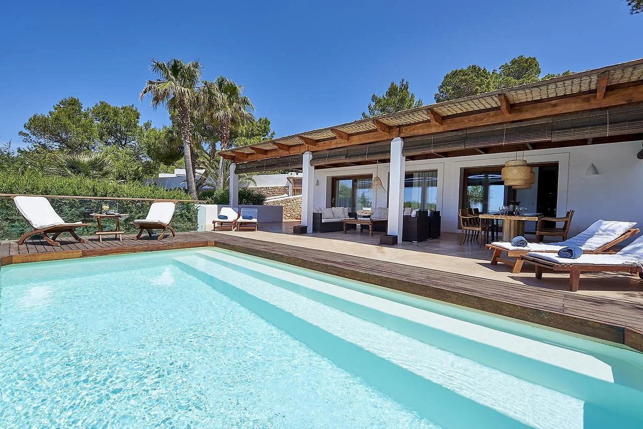 Can Mares Cala Tarida  0*, Cala Tarida (Ibiza) Spain